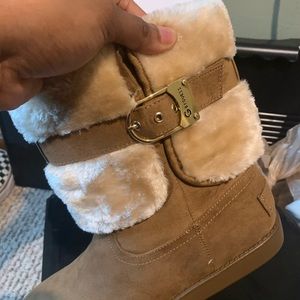 Guess FUR boots